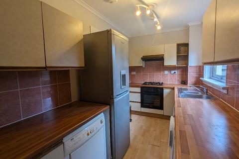 2 bedroom terraced house to rent - Cleekim Drive, Newcraighall, Edinburgh, EH15