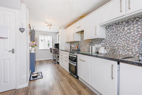 3 bedroom terraced house for sale - Southernway, Plymouth PL9