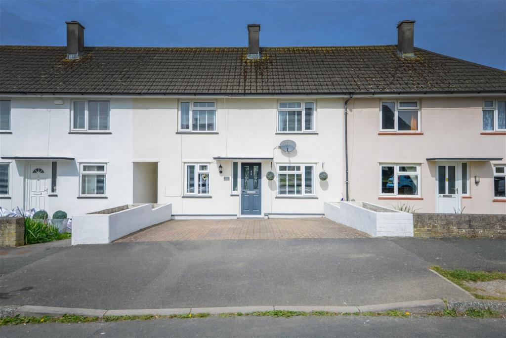 Southernway, Plymouth PL9 3 bed terraced house - £270,000