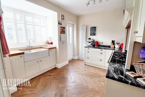 21 Vernon Road, Rotherham, S60 3NL