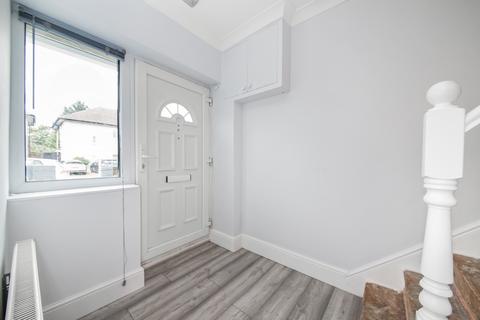 167 Knapmill Road, Bellingham, London, SE6 3TF