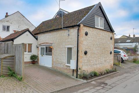 9 Low Road, Burwell, Cambridge, CB25 0EJ