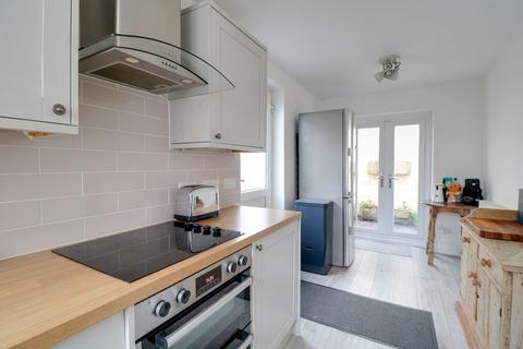 9 Low Road, Burwell, Cambridge, CB25 0EJ