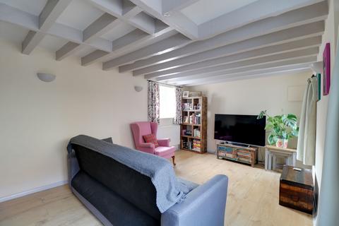 9 Low Road, Burwell, Cambridge, CB25 0EJ