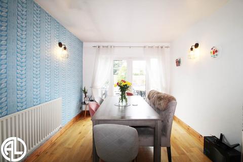 67 Maycroft, Letchworth Garden City, SG6 4QB