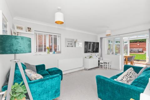 3 bedroom semi-detached house for sale - Langley Vale, Epsom