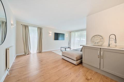 1 bedroom flat for sale, Park Villa Court, Roundhay, Leeds, LS8