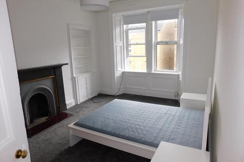 2 bedroom flat to rent, 28, Gardners Crescent, Edinburgh, EH3 8DF