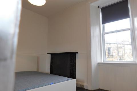 2 bedroom flat to rent, 28, Gardners Crescent, Edinburgh, EH3 8DF