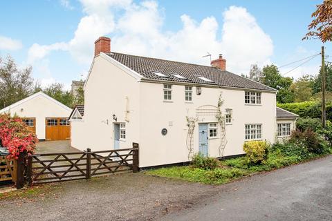 3 bedroom detached house for sale, Puxton Road, Hewish