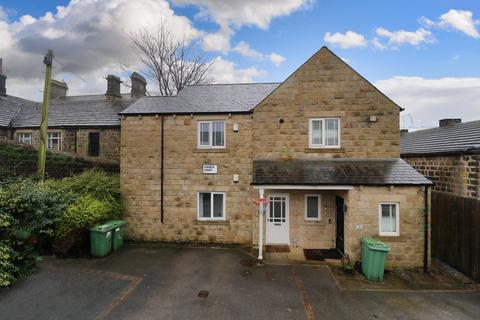 2 bedroom flat for sale, The Square, Horsforth, Leeds, West Yorkshire, LS18