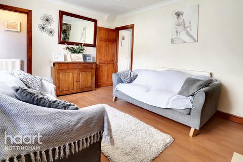 38 Ambleside Road, Nottingham, NG8 5QZ