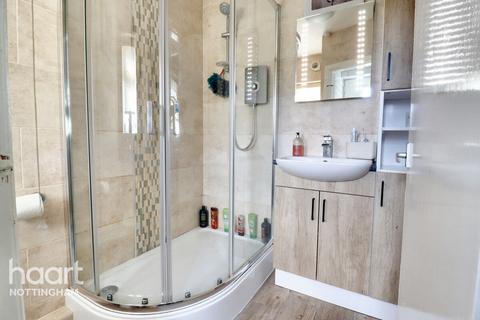 38 Ambleside Road, Nottingham, NG8 5QZ