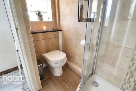 38 Ambleside Road, Nottingham, NG8 5QZ
