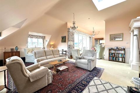 3 bedroom penthouse for sale, Devonshire Place, Eastbourne, East Sussex, BN21