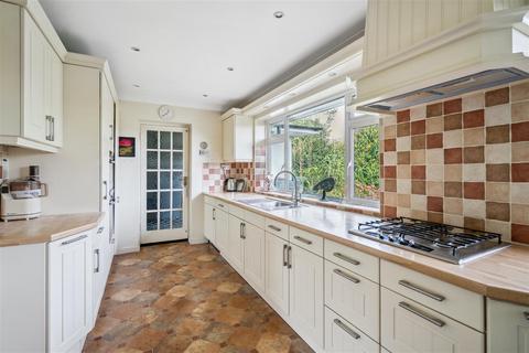 22 Bowyer Crescent, Denham, Uxbridge, UB9 5JE