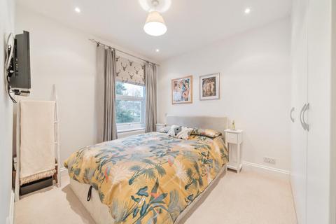 3 bedroom terraced house for sale, Hambro Road, Streatham