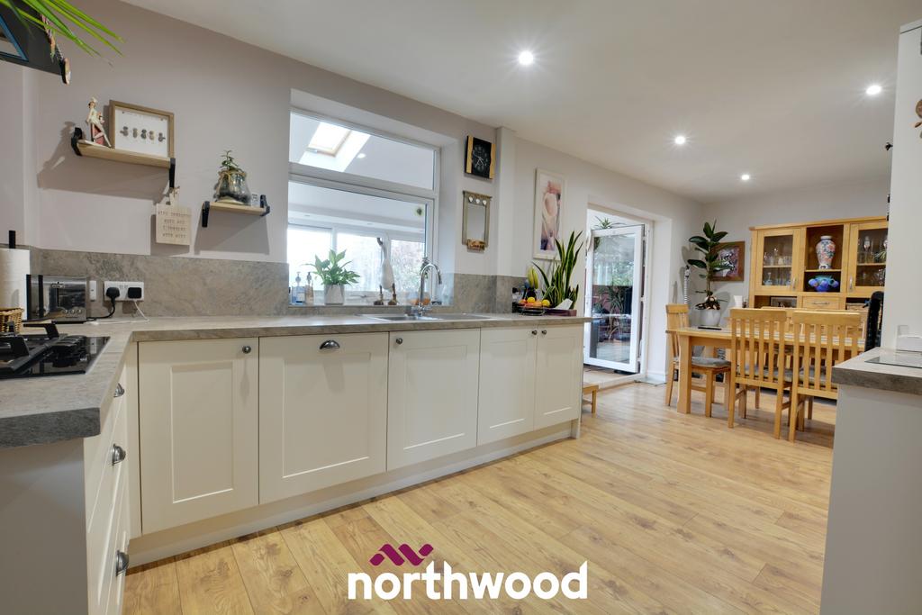 Highfield, Pollington, Goole, DN14 3 bed semidetached house for sale