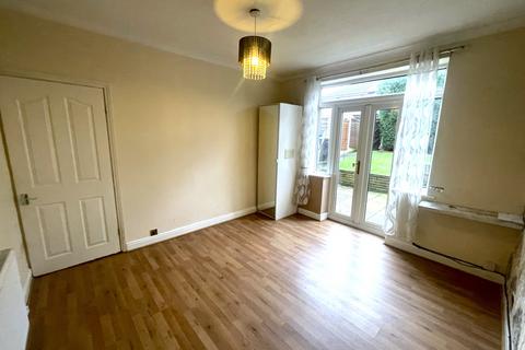 3 bedroom terraced house for sale, Seale Avenue, Audenshaw
