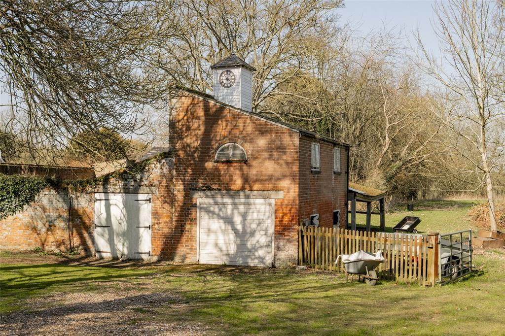 Coach House