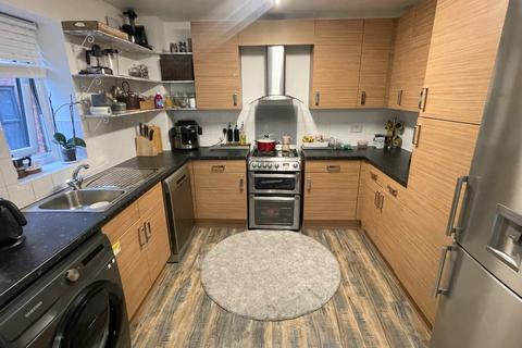 Flat 2, Redwing House Corporation Road, Audenshaw, Manchester, M34 5ZD