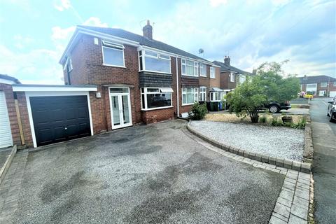 12 Dene Brow, Denton, Manchester, M34 7PX