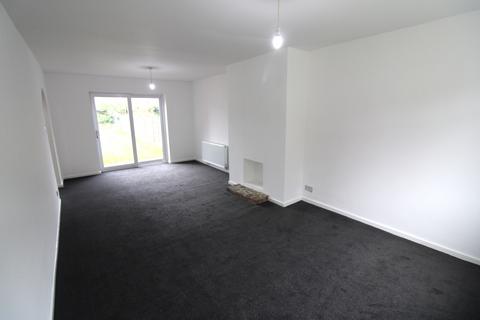 3 bedroom semi-detached house for sale - Lynwood Grove, Sale M33