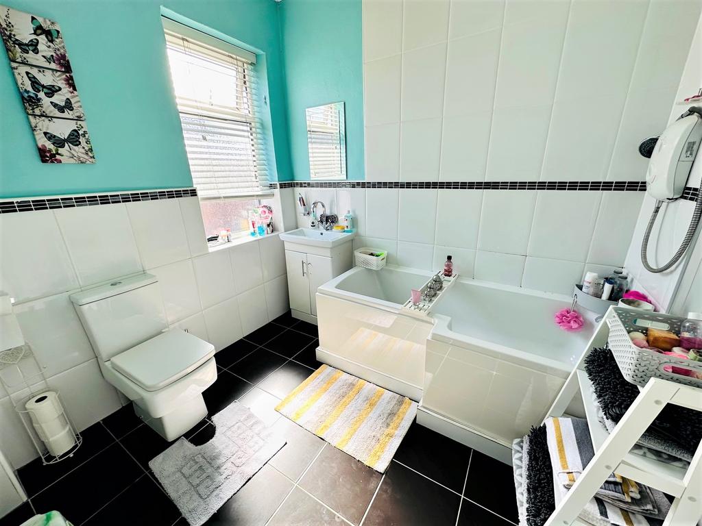 Bath.jpg