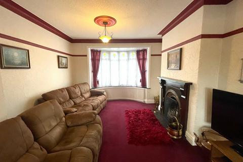 4 bedroom semi-detached house for sale, Stamford Road, Audenshaw