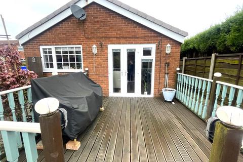 9 Broomfields, Denton, Manchester, M34 3TH
