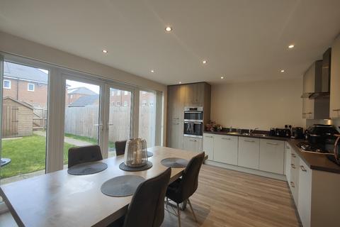 4 bedroom house to rent - Butler Way, Wakefield, West Yorkshire, UK, WF1