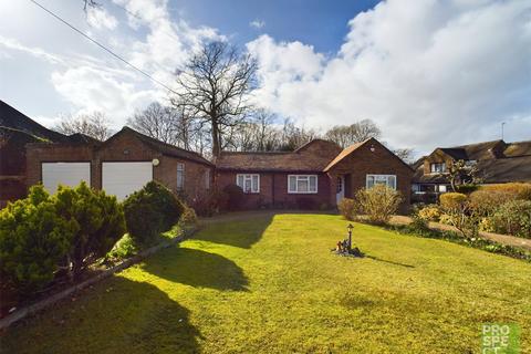 3 bedroom bungalow for sale - Chavey Down Road, Winkfield Row, Bracknell, Berkshire, RG42