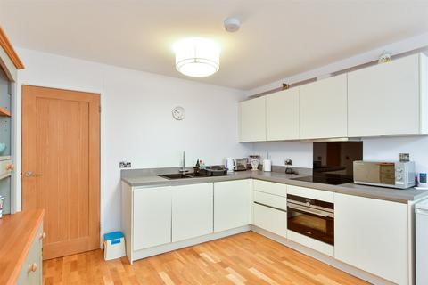 1 bedroom ground floor flat for sale, Cliffe High Street, Lewes, East Sussex