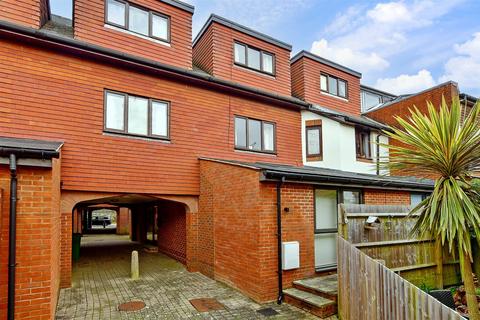 1 bedroom ground floor flat for sale, Cliffe High Street, Lewes, East Sussex