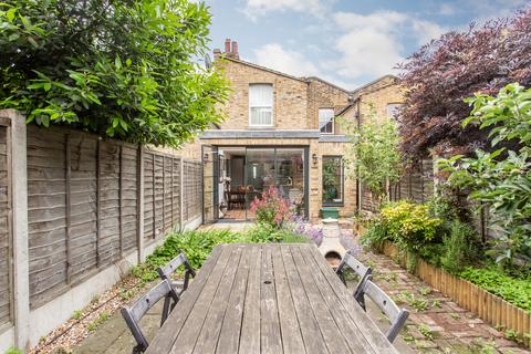 56 Clinton Road, London, E3 4QU