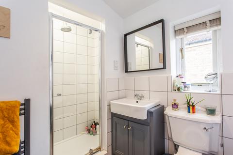 56 Clinton Road, London, E3 4QU