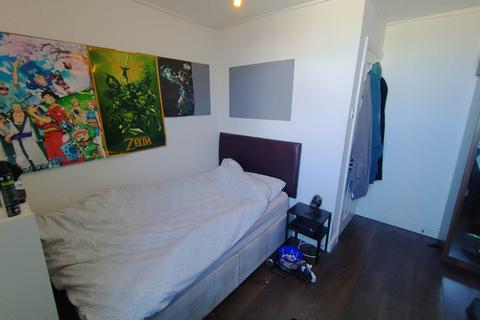 undefined, Miskin Street (Rooms), Cathays,