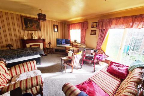 2 bedroom end of terrace house for sale - Railway Street, Gorton