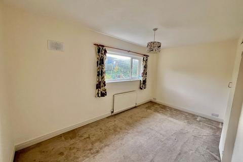 3 bedroom semi-detached house to rent, Roughaw Road, Skipton, BD23