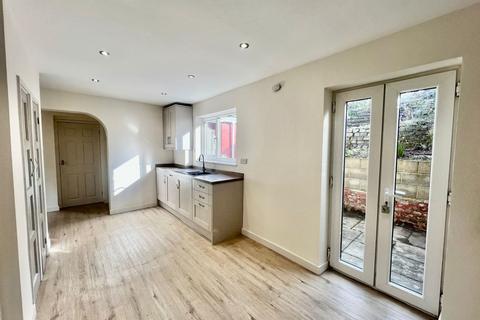 3 bedroom semi-detached house to rent, Roughaw Road, Skipton, BD23