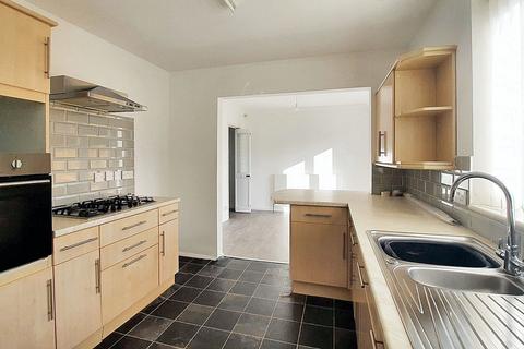 3 bedroom semi-detached house for sale, Windermere Crescent, Winlaton , Blaydon-on-Tyne, Gateshead, NE21 6QE