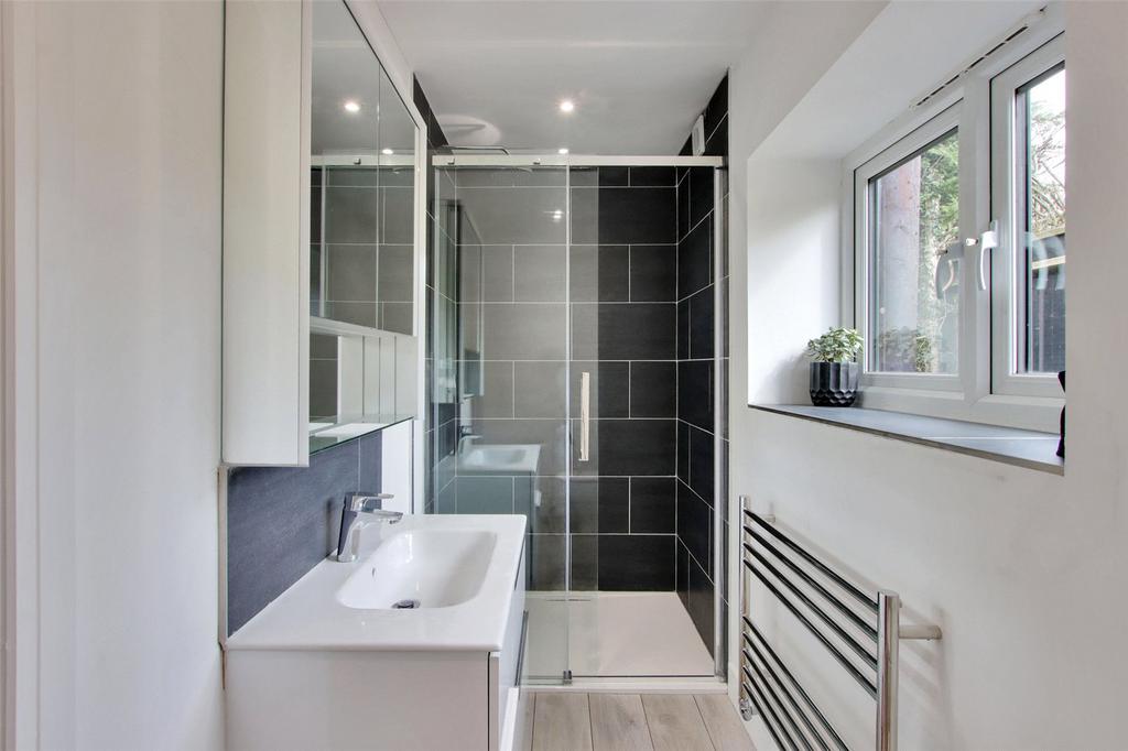 Ensuite Shower Room
