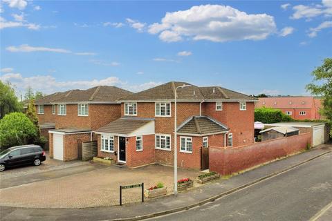 4 bedroom detached house for sale, Thatcham, West Berkshire RG19