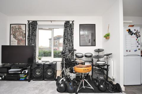 2 bedroom flat for sale - 32 Deep Pit Road, Bristol BS5