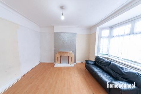 3 bedroom house for sale - Burges Road, London, E6