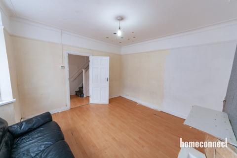 3 bedroom house for sale, Burges Road, London, E6