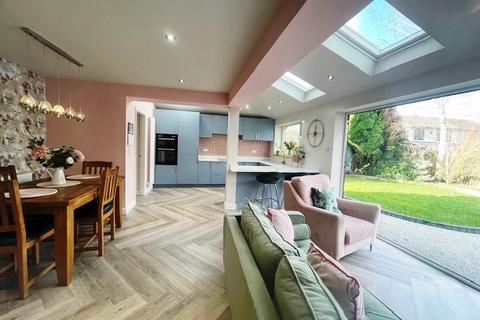 3 Bridle Close, Droylsden, Manchester, M43 7JW