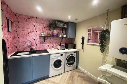 3 Bridle Close, Droylsden, Manchester, M43 7JW