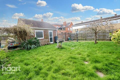 2 bedroom detached house for sale - Sussex Place, Rushden