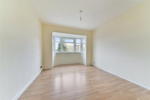 3 bedroom terraced house to rent - Forterie Gardens, Ilford, Essex, IG3